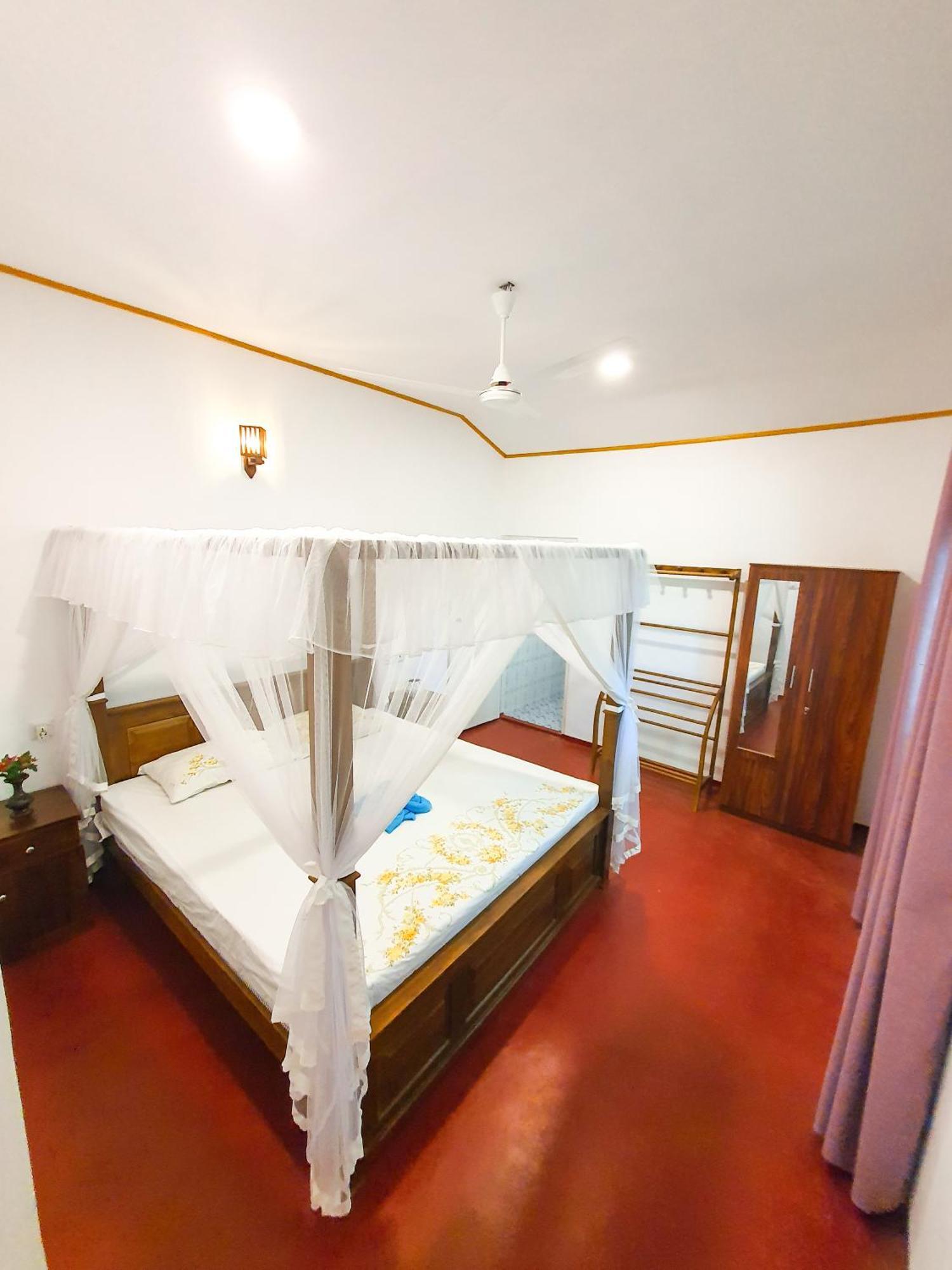 Hotel Coco Mount Mirissa Matara Exterior foto